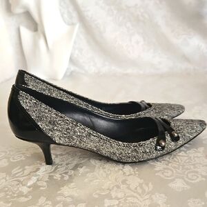 Cole Haan Shoes, Size 9.5B. NWT